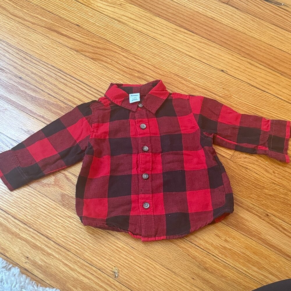 Old Navy 3-6 M Long Sleeve Button Down- Buffalo Plaid